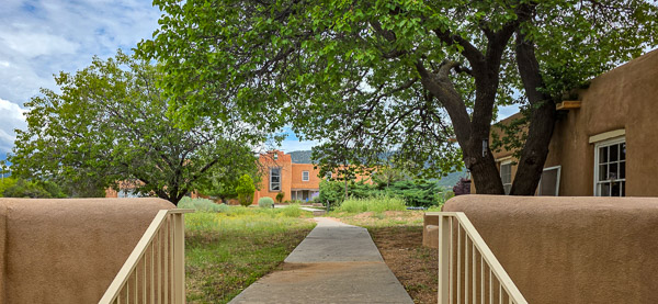 IHM Retreat Center - Sata Fe Workshops center